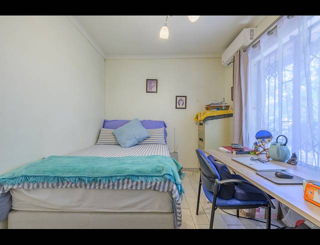 4 BEDROOM HOUSE FOR SALE IN WESTVILLE
